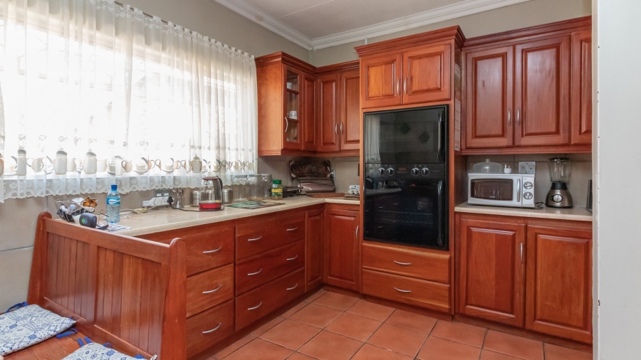 4 Bedroom Property for Sale in Suidrand Free State